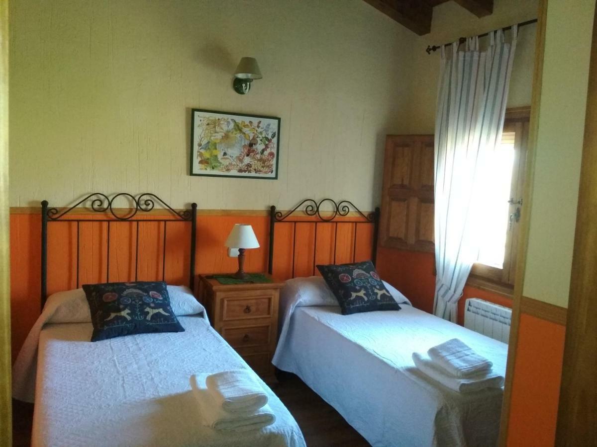 La Casa Emboscada Villa Horcajo de la Sierra Екстериор снимка